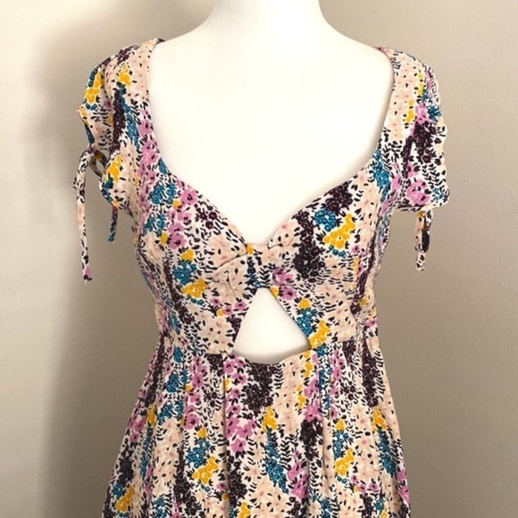 Free People Ditzy floral summer dress - Picture 8 of 10